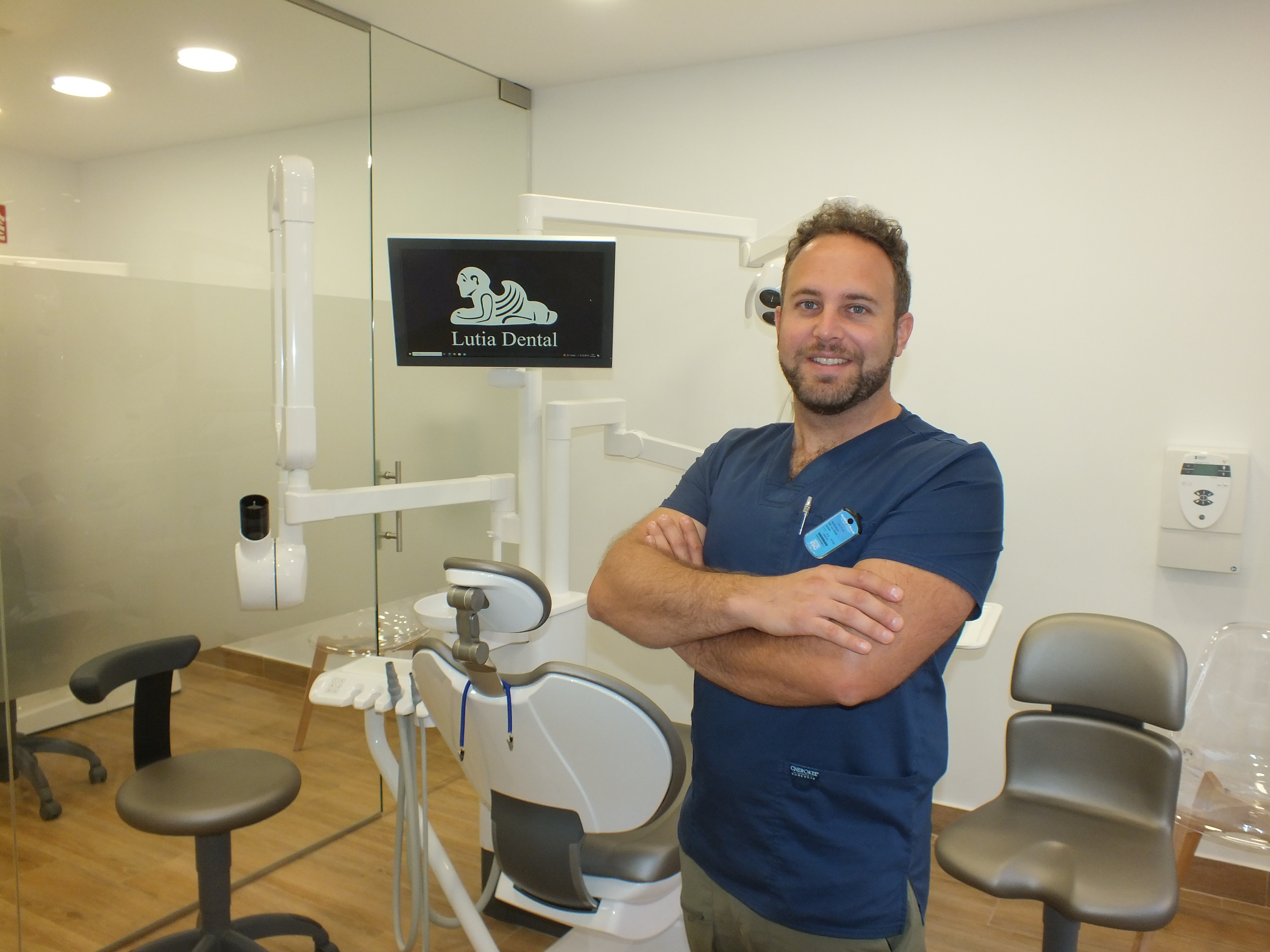 LUTIA DENTAL: Odontología