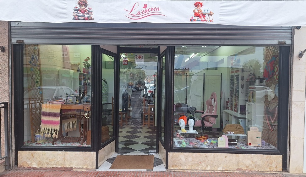 LARACREA: Moda y Confecciones