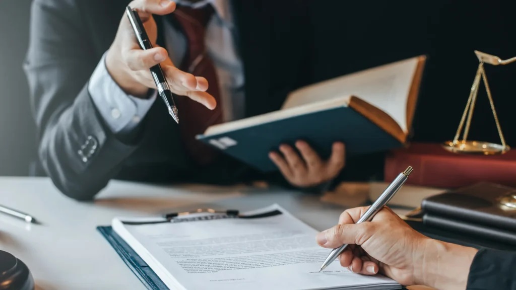 ASESORÍA REYES CATÓLICOS: Administradores de Fincas